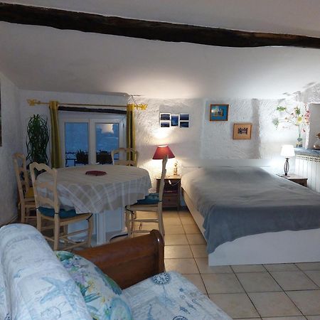 "Le Charme Provencal" - Studio 4 Couchages Classe 2 Etoiles - Axelle Loc'Appart Лорґ Екстер'єр фото