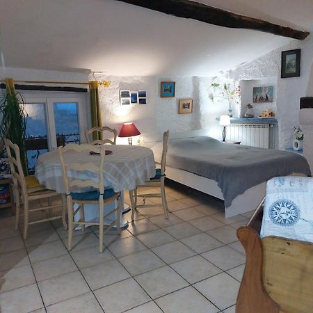 "Le Charme Provencal" - Studio 4 Couchages Classe 2 Etoiles - Axelle Loc'Appart Лорґ Екстер'єр фото